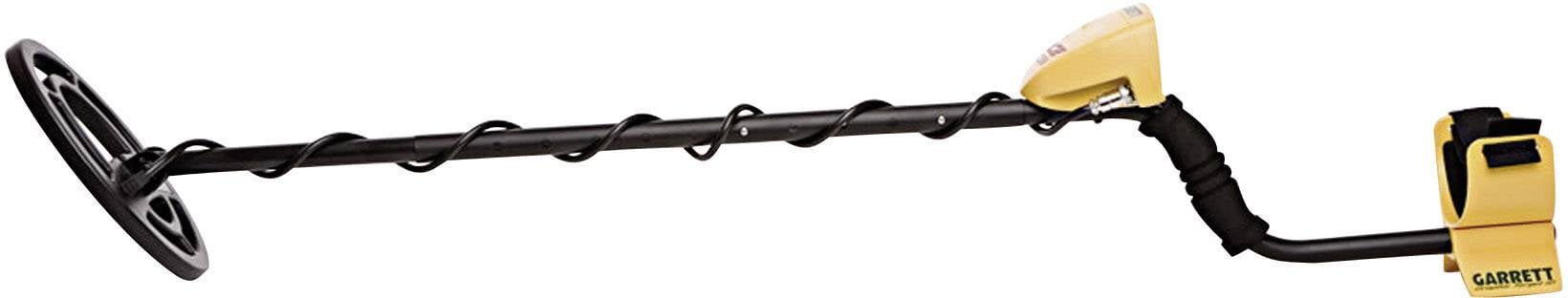 Metalowy wykrywacz z czarnym uchwytem i żółtą jednostką sterującą.