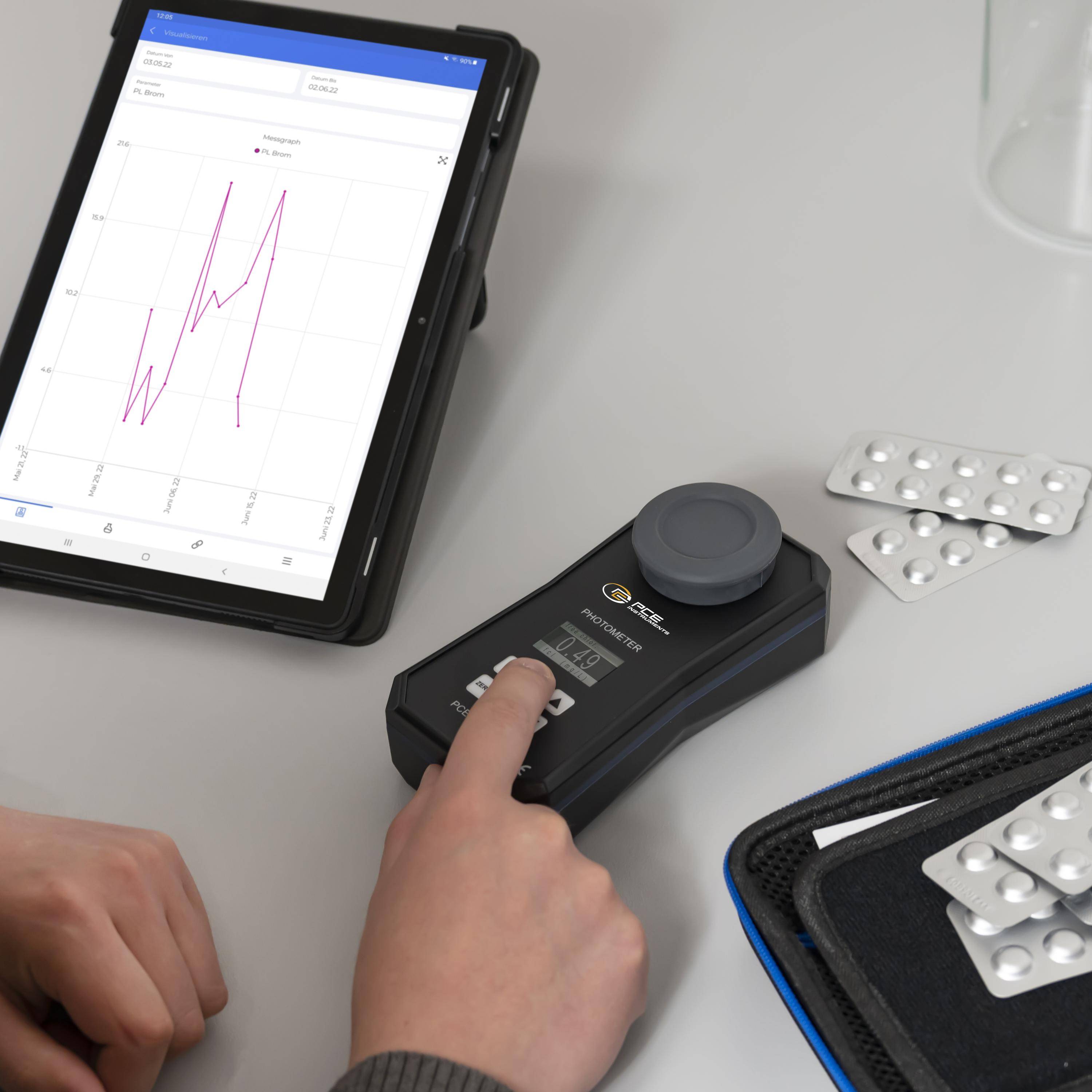 PCE Instruments Urządzenie pomiarowe wielofunkcyjne wartość pH, chloru, kwas cyjanurowy, brom, żelazo-5