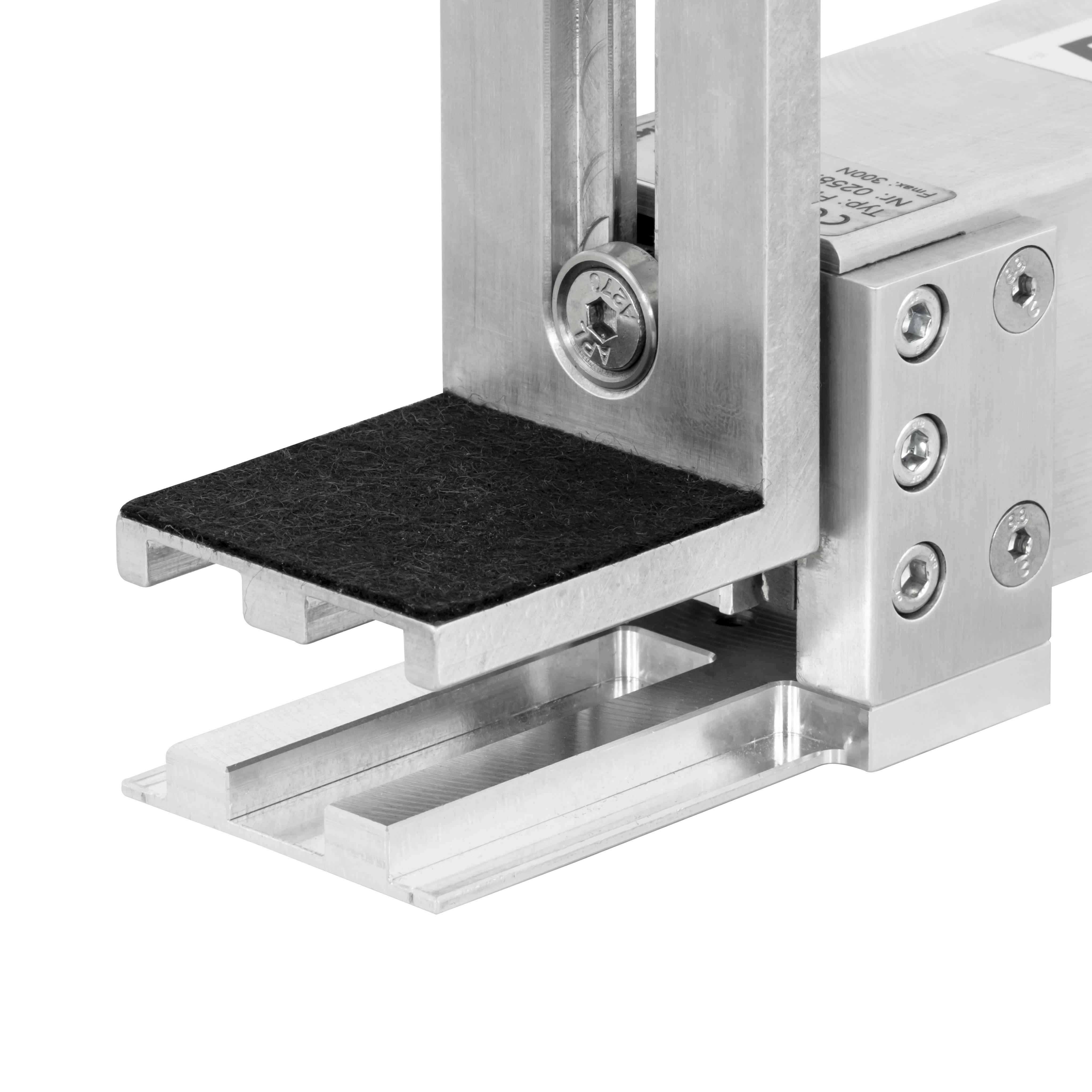 Калібрування ньютон-метра PCE Instruments (ISO)