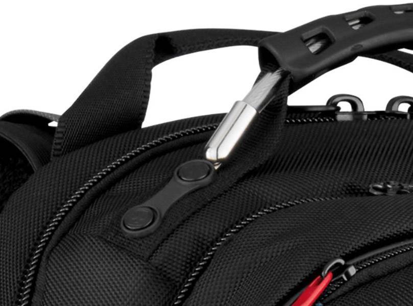 Czarny plecak z zamkiem błyskawicznym i metalowym uchwytem.