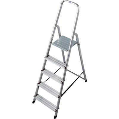 Aluminiowa drabina pięciostopniowa, przydatna do osiągania wyższych miejsc, wyposażona w antypoślizgowe nakładki na stopy i solidną konstrukcją.