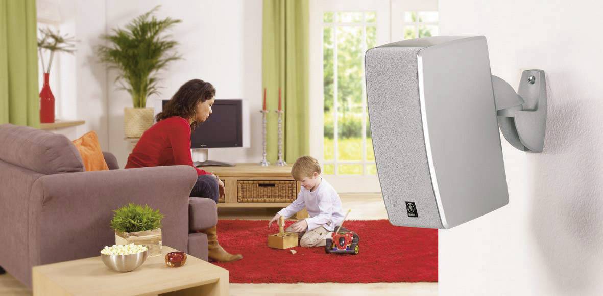 Настінне кріплення для динаміка Vogel's 8105004, похиле, портативне, 5 кг, сріблясте, 1 пара