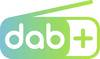 Logo z przejściem kolorów zielono-niebieskiego, przedstawiające stylizowane radio z napisem 'dab+'.
