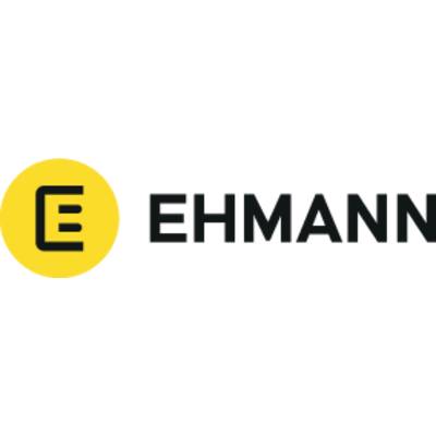 Niebieskie logo z białą stylizowaną literą 'E' po lewej stronie i szarym napisem 'EHAMNN' po prawej stronie.