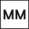 Kwadratowy symbol z czarnymi literami 'MM' na białym tle.