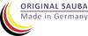 'ORYGINALNA SAUBA Wyprodukowana w Niemczech' obok zakrzywionych linii w kolorach narodowych Niemiec: czarnym, czerwonym i żółtym.