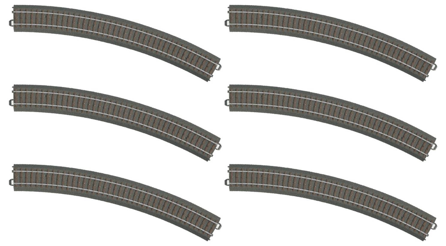 Šesť modelových železničných koľají v rôznych oblúkoch a priamych úsekoch, usporiadaných v dvoch radoch po tri koľaje.