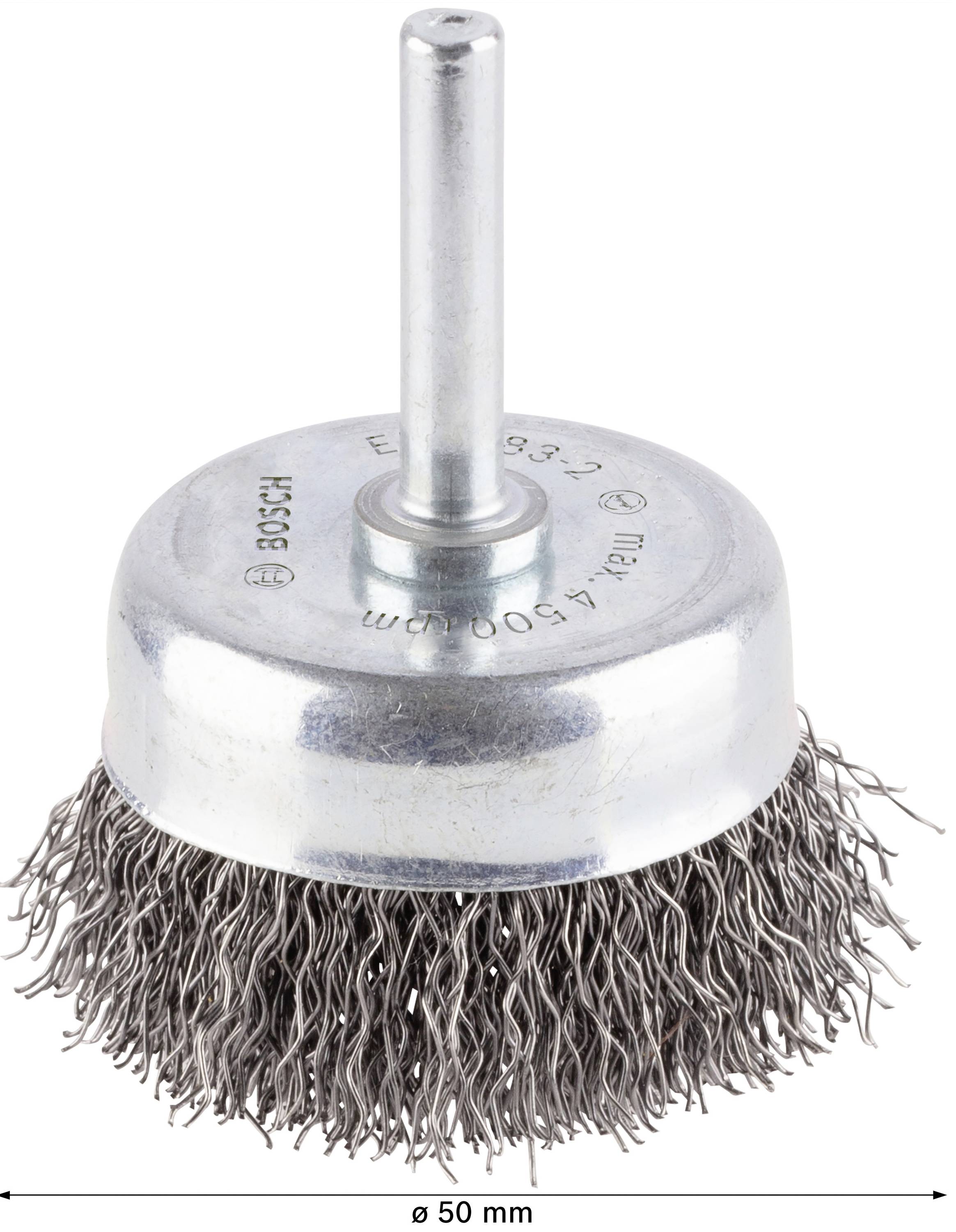 Kovová kefa s drôtenými štetinami a okrúhlou hlavou, vhodná na čistenie a odstraňovanie hrdze z kovových povrchov.