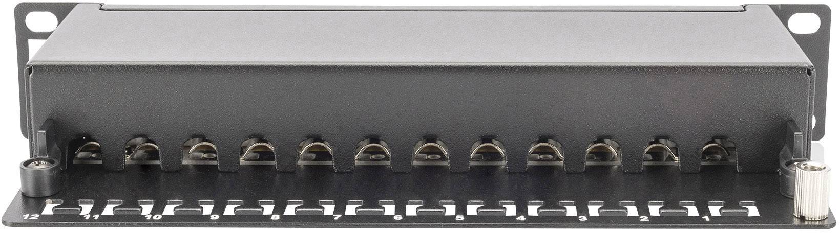 Čierne rackmountové patch panel s 12 sieťovými RJ45 portami v jednom rade s číslovaním portov dole.