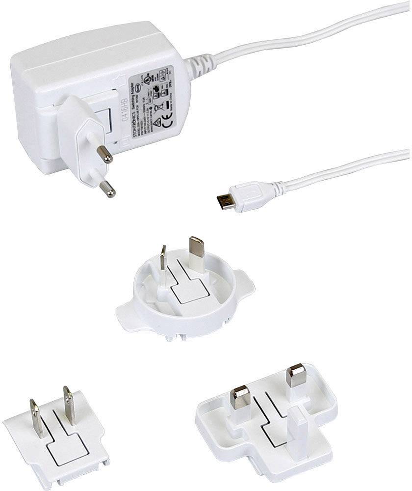 Napájací zdroj s výmennými adaptérmi pre rôzne formáty zásuviek a nabíjací kábel s mikro-USB konektorom.