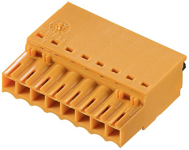 Oranžový elektrický konektor s viacerými kontaktmi slúžiaci na prepojenie káblov v elektrických obvodoch.