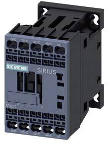 Siemensovo stykačové zariadenie SIRIUS, elektrické spínacie zariadenie na ovládanie strojov a motorov, zobrazené v perspektívnom pohľade.