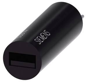 Čierna valcovitá nabíjačka s USB portom a bielym názvom značky.