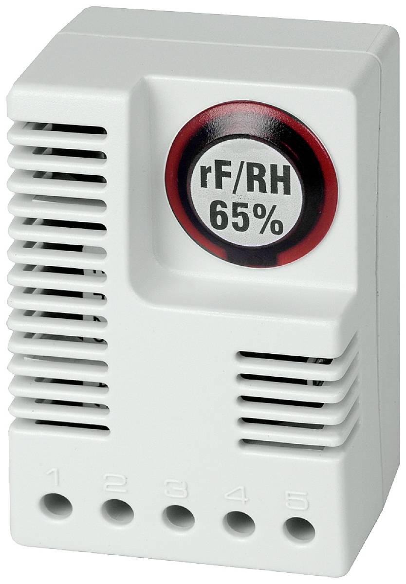 Biely hygrostat s tabuľkou zobrazujúcou 'rF/RH 65%'. Zariadenie s viacerými vetracími otvormi na prednej strane.