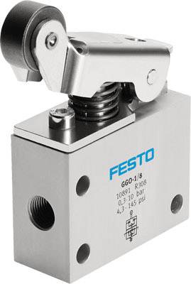 Mechanický Festo spínač s mechanizmom valčekového páky, model a tlakový rozsah viditeľné na prednej strane.