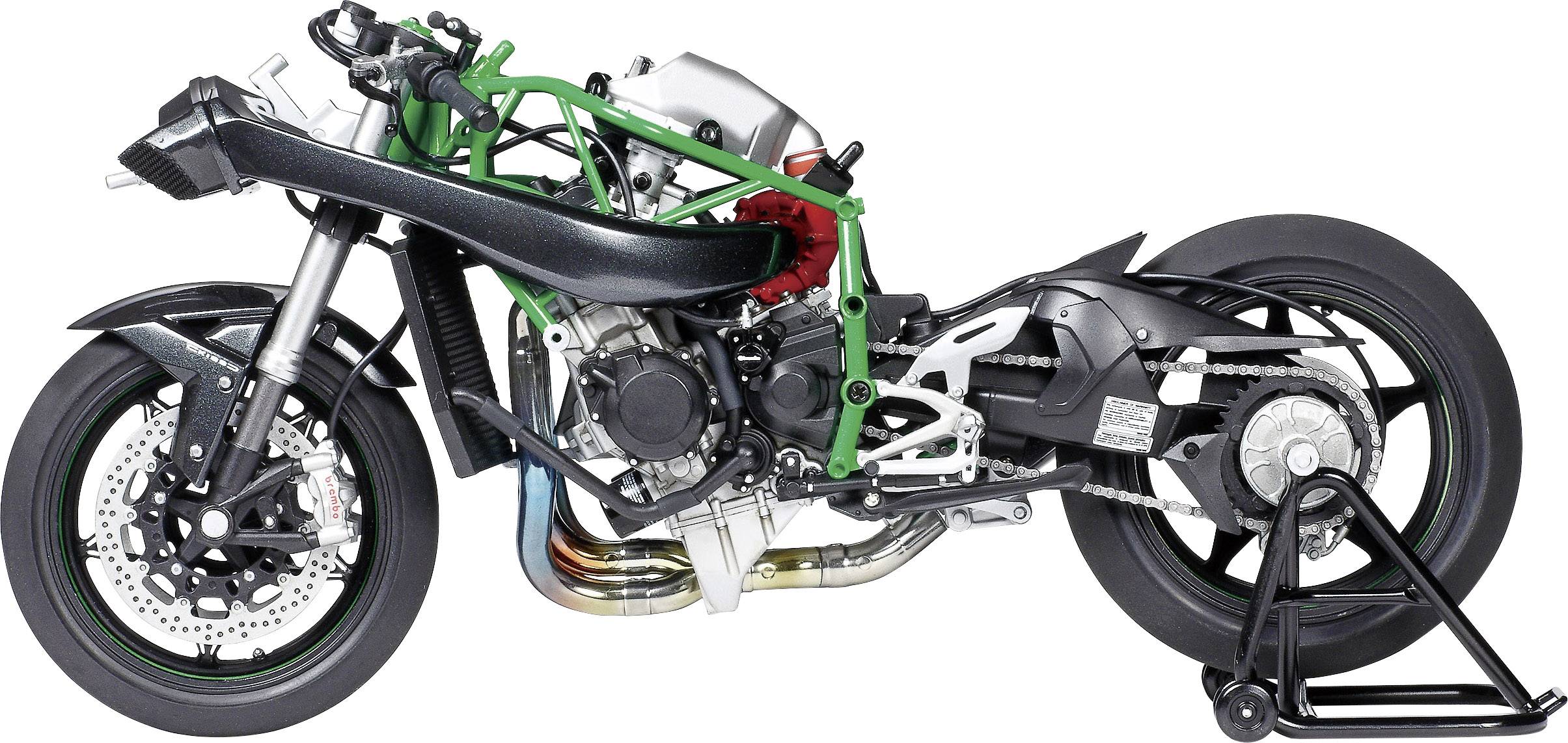 Motocyklový rám bez kapotáže odhaľuje motor, výfuk a zadné koleso. Štruktúra a mechanika sú jasne viditeľné.
