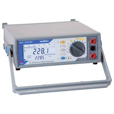 Digitálny multimeter s displejem zobrazujúcim '228,1 V', s rôznymi možnosťami merania a konektormi. Zariadenie na presnú kontrolu napätia.