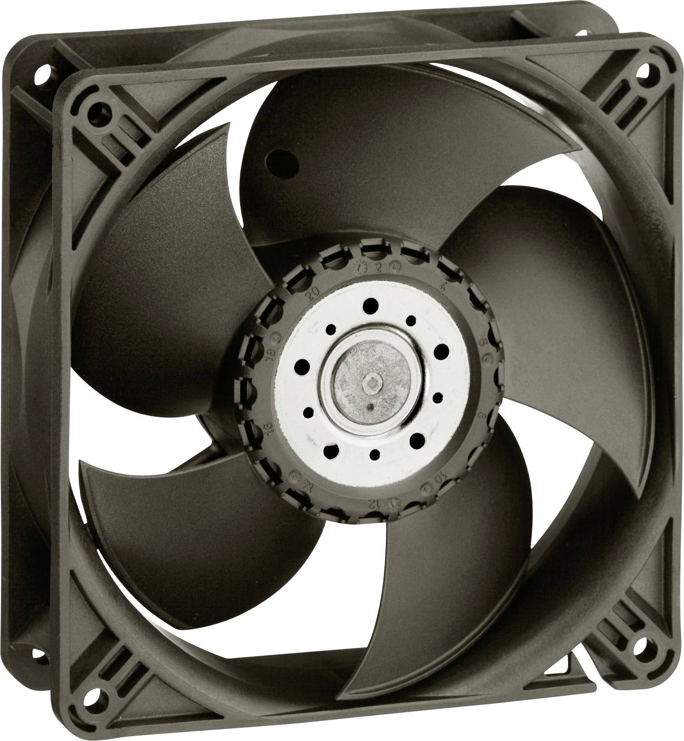 Čierno-sivý počítačový ventilátor s piatimi lopatkami v štvorcovom kryte.