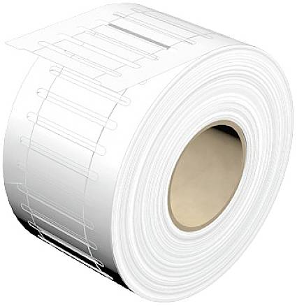 Veľká rolka bielych etikiet na kotúči, čiastočne rozvinutá, ukazuje materiál a perforačné línie.
