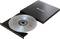 Externý CD/DVD mechanika od Verbatimu s vloženým diskom. Disk má označenie 'BD-R 25 GB'.
