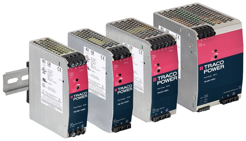 Štyri spínacie napájacie zdroje so značkou 'TRACO POWER' v rôznych veľkostiach. Majú kovové rámy a červené etikety.