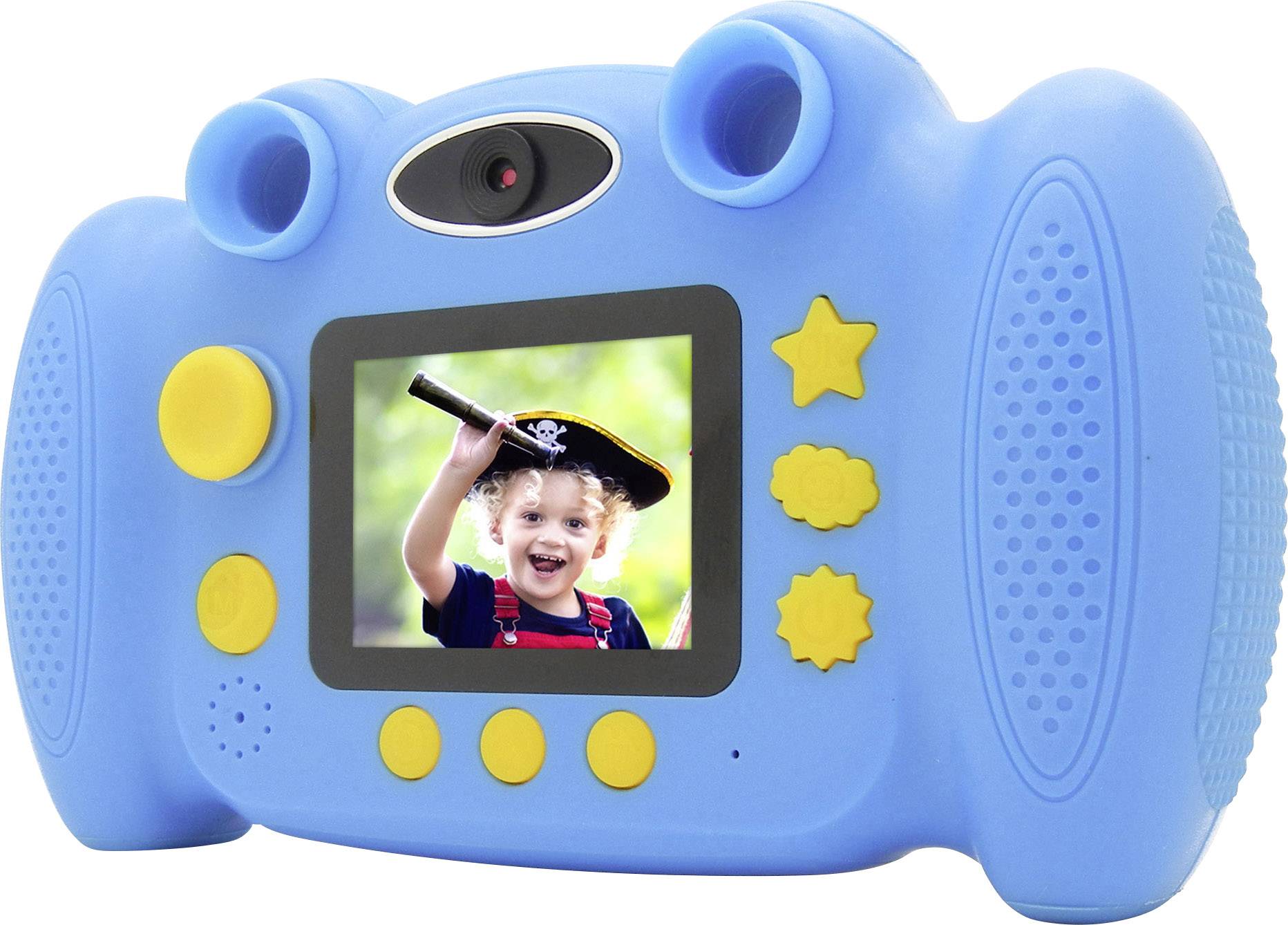 Modrý detský fotoaparát so žltými tlačidlami a displejom. Na displeji je vidieť smiace sa dieťa v pirátskej čiapke.