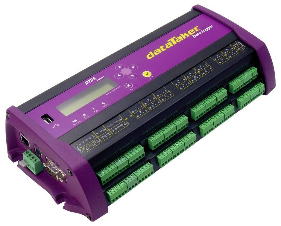 Zariadenie "dataTaker Data Logger DT85" s viacerými vstupnými portami na zber údajov, umiestnené v purpurovom puzdre, je zobrazené.
