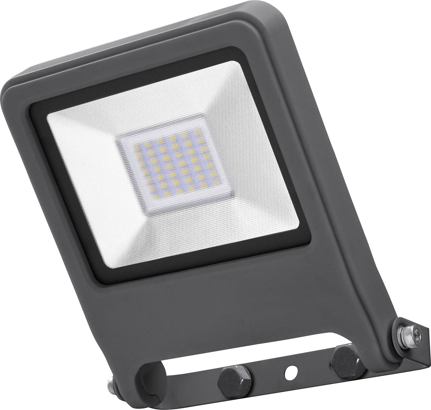 Čierny LED reflektor s obdĺžnikovým rámom a viacerými malými svietiacimi LED diódami v strede, namontovaný na držiacom stojane.