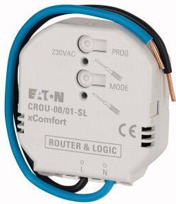 Obrázok znázorňuje xComfort Crou-00/01-SL relé od spoločnosti Eaton s káblami pre elektrické pripojenie.