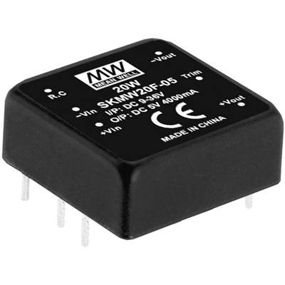 Čierny výkonový transformátor s nápisom "20W, SKMW20F-05", vyrobený v Číne. Vstup: DC 3-5V, výstup: DC 5V 4000mA.