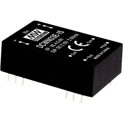 Obdĺžnikový elektrický menič so siedmimi kolíkmi s nápisom 'Mean Well' a 'DCM30E-15, Vstup: DC 4,5-9V, Výstup: DC 15V, 1000mA'.