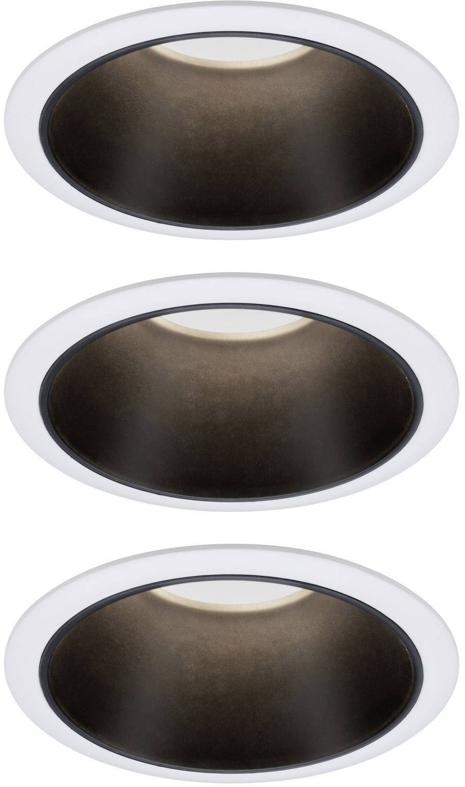 Tri okrúhle stropné LED reflektory v čiernej farbe s bielym lemom, usporiadané vo vertikálnej línii.