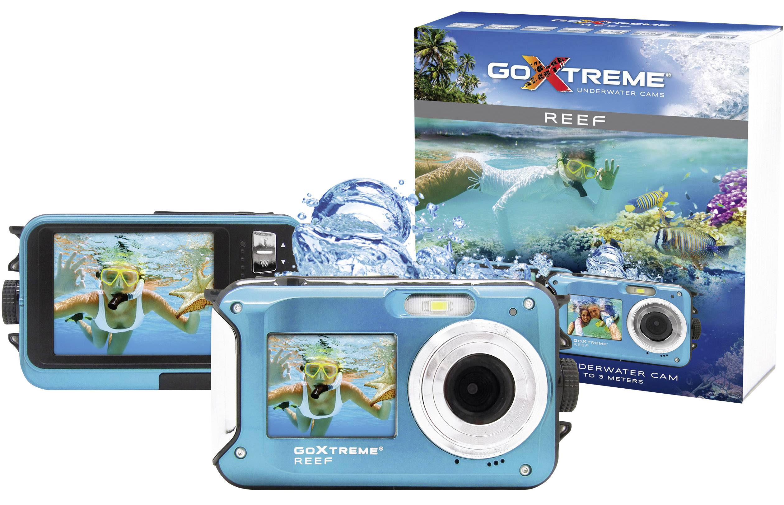 Dve modré podvodné kamery značky GoXtreme Reef. Jedna kamera zobrazuje fotografiu potápača, druhá kamera je v profile. Balenie v pozadí.