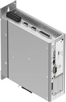 Sivé, obdĺžnikové elektronické zariadenie s viacerými portami a vetracími otvormi, pravdepodobne priemyselná riadiaca jednotka.