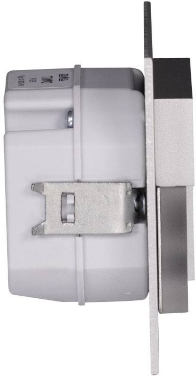 Obdĺžnikový strieborný a biely spínač, pohľad z boku, namontovaný, zobrazuje kovovú upevňovaciu svorku v strede.