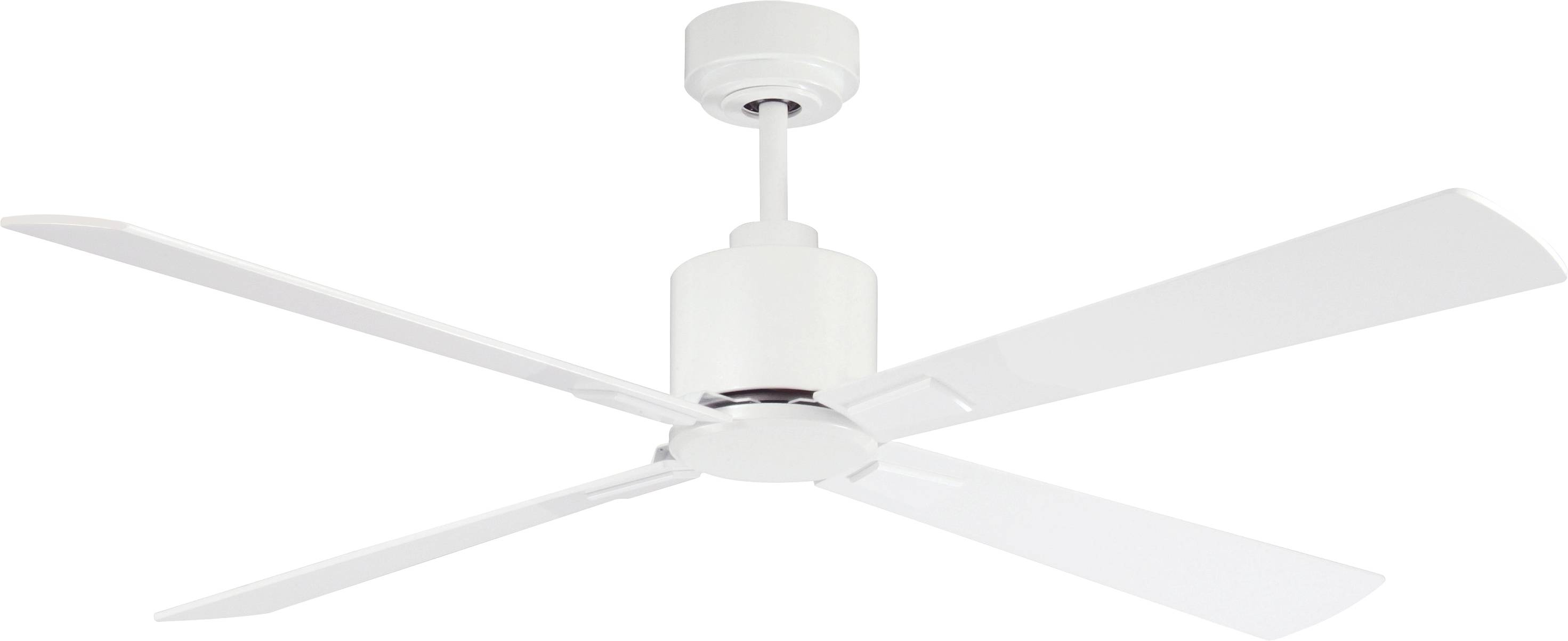 Biely stropný ventilátor so štyrmi dlhými, rovnými lopatkami, namontovaný na krátkej tyči; moderný štýl.