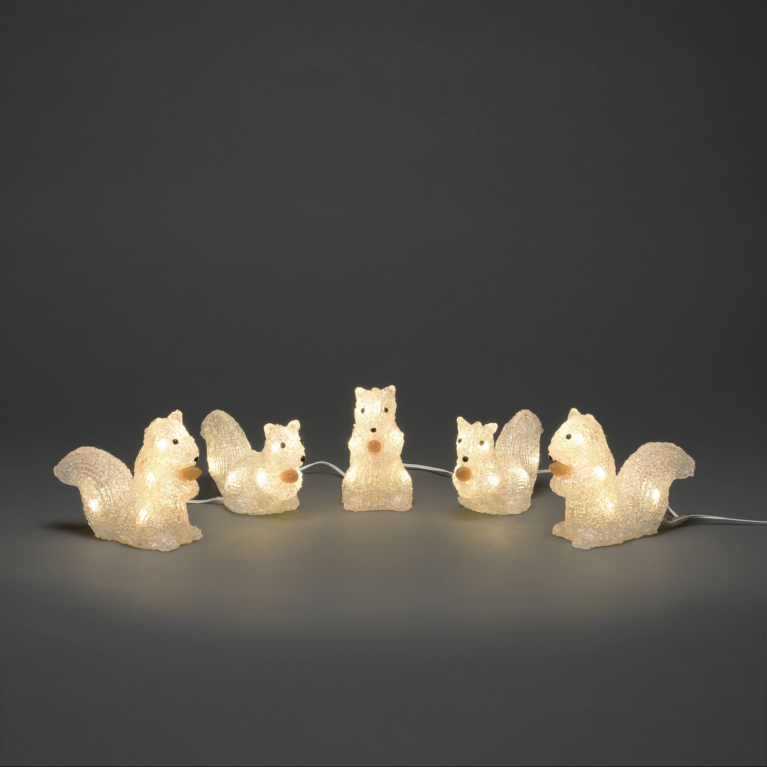 Konstsmide Verlicht Paasfiguur voor binnen en buiten - 5 eekhoorns - 40 LEDs - Warm wit - Dimbaar - 12 cm hoog - Paasdecoratie