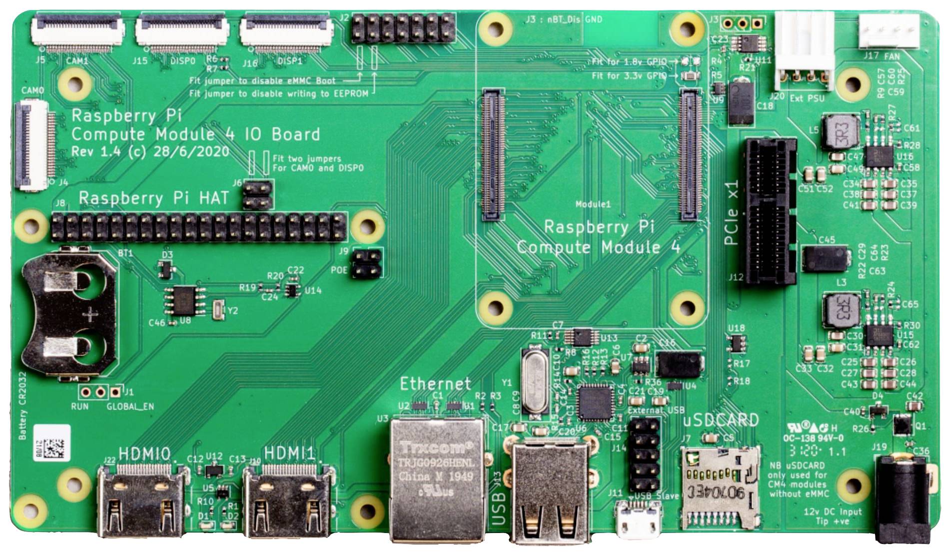 Doska Raspberry Pi Compute Module 4 IO s konektormi a čipmi, vhodná pre technologické aplikácie a vývoj.