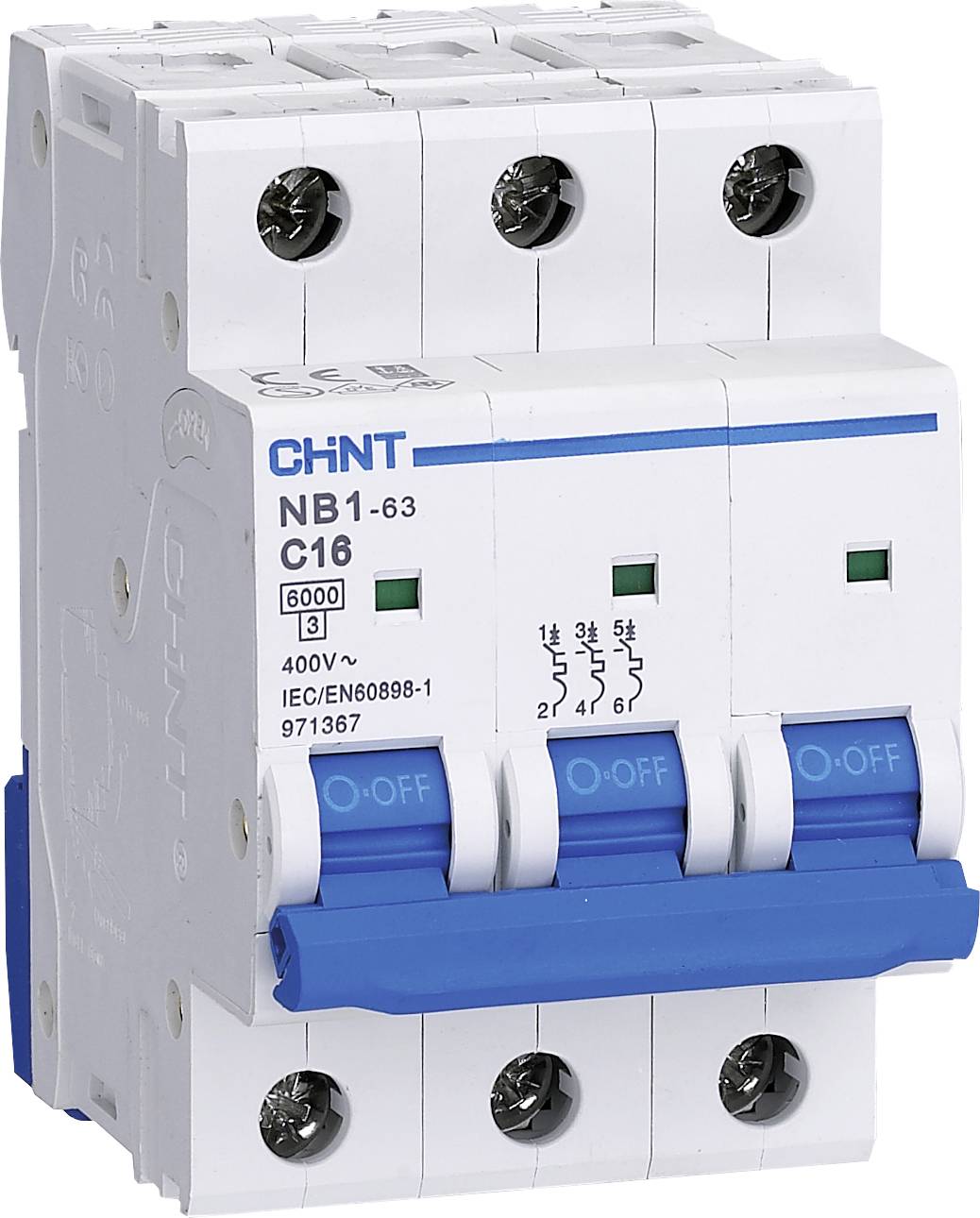 Trojpólový istič značky Chint, model NB1-63 C16, navrhnutý pre 400V a 6000A, s modrými spínačmi.