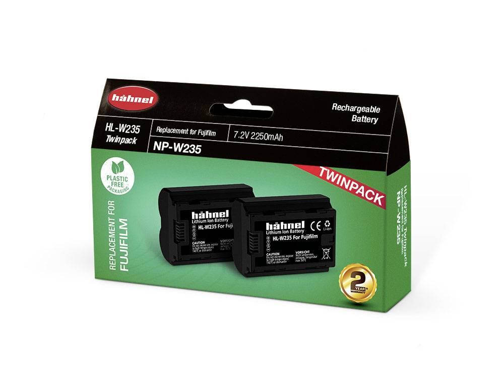 Dva čierne nabíjateľné akumulátory 'hahnel NP-W235' pre FujiFilm, zabalené v zelenej škatuľke s nápisom 'Twinpack'.