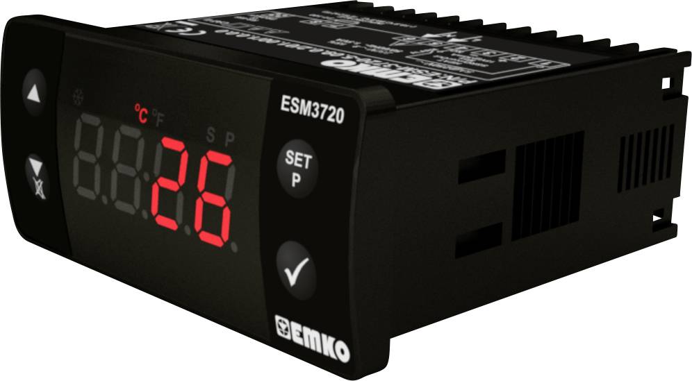 Digitálny teplotný regulátor s červeným LED displejom zobrazuje 26°C. Ovládacie tlačidlá zariadenia sú na pravej strane. Číslo modelu: ESM3720.