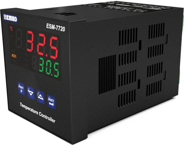 Elektronický teplotný regulátor s červeným displejom zobrazuje 32,5 stupňov Celzia. Zelené čísla ukazujú 30,5. Ovládacie tlačidlá sú umiestnené vpredu.