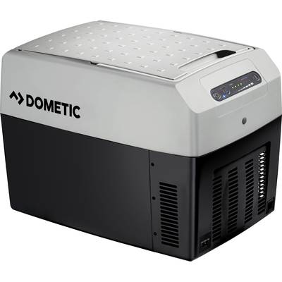 Elektrická chladiaca taška Dometic na cesty. Je striebornej farby a na boku má vyobrazené firemné logo.