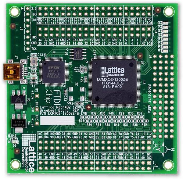 AMS LCMXO2-7000HE-B-EVN    1 ks