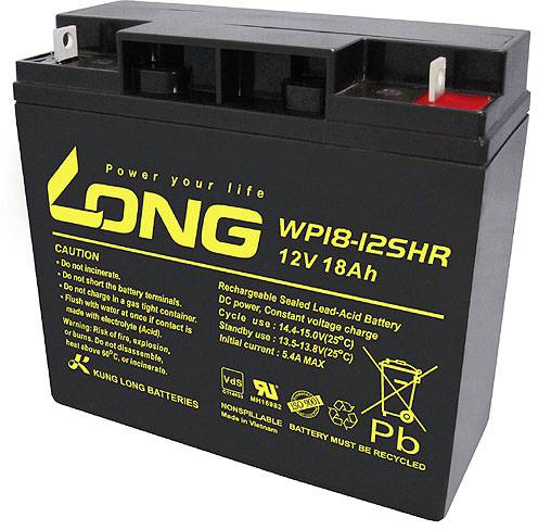 Čierna, obdĺžniková autobatéria značky 'LONG'. Nápis: 'WP18-12SHR, 12V 18Ah'. Obsahuje výstražné upozornenia a symboly recyklácie.