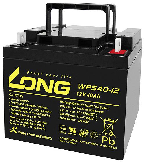 Čierna napájacia batéria so žltým textom. Označenie: 'LONG WPS40-12 12V 40Ah'. Viditeľné bezpečnostné pokyny a symbol recyklácie.