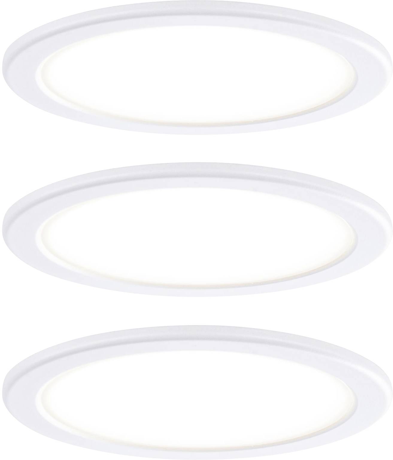 Tri okrúhle biele LED stropné svietidlá, rovnomerne rozmiestnené, jemne osvetľujú neutrálny priestor.