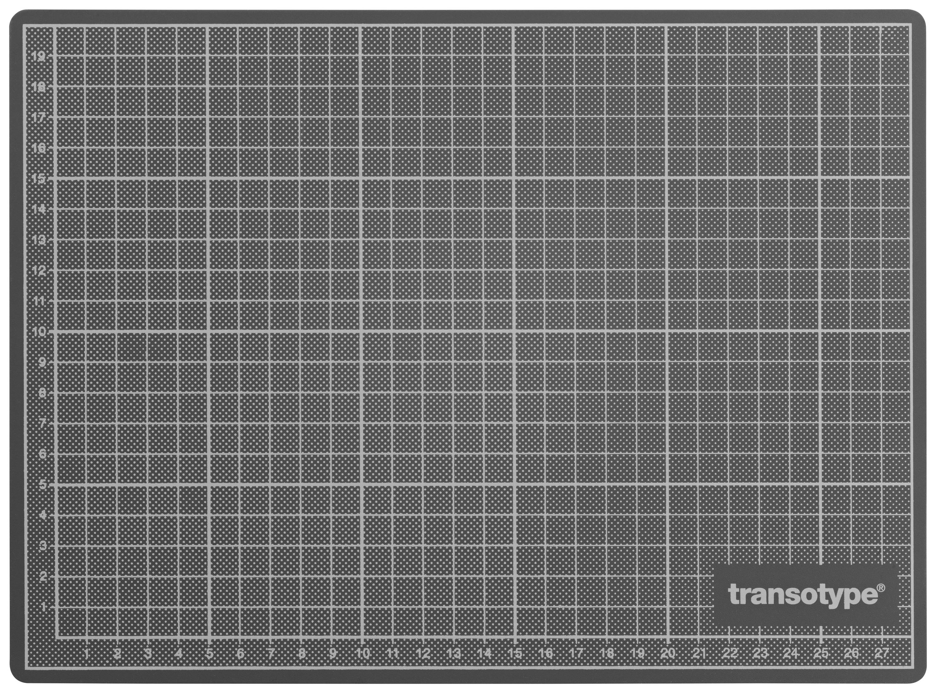 Rezacia podložka so samohojivým, protišmykovým povrchom a vytlačenou mriežkou s delením v centimetroch a uhloch.