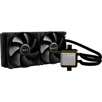 Čierne vodné chladenie CPU s dvoma ventilátormi a chladičom. Nápis 'be quiet!' na ventilátoroch a chladiči.