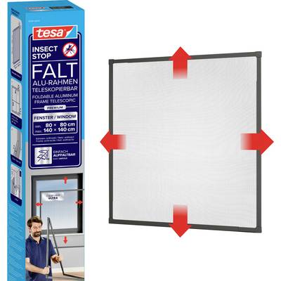 Balenie pre sieť proti hmyzu tesa Insect Stop s skladacím hliníkovým rámom, zobrazujúce teleskopický rám rozšírený s červenými šípkami a muža, ktorý ho inštaluje na okno.
